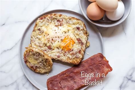 Eggs in a Basket - Artzy Foodie