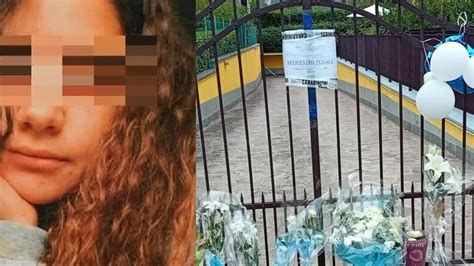 Neonati Sepolti In Giardino L Autopsia Il Primo Bimbo Nato Vivo E