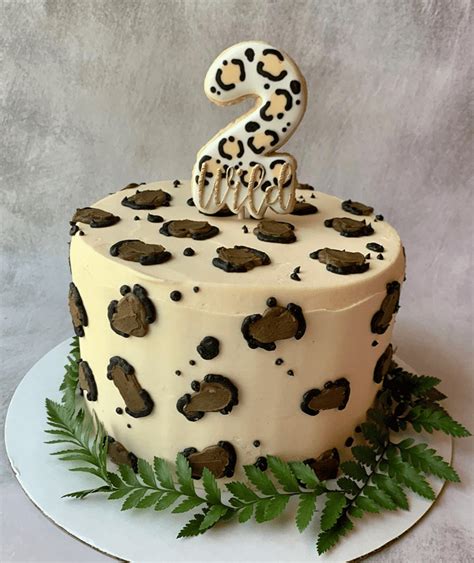 Cheetah Birthday Cake Ideas Images Pictures