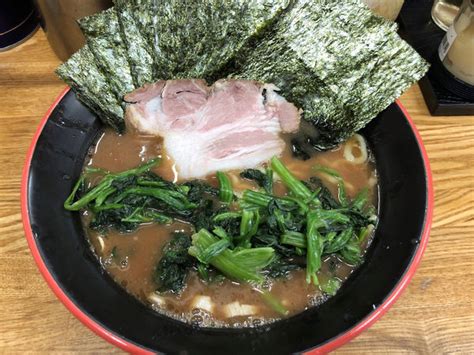 『海苔ほうれん草ラーメン』麺家 紫極のレビュー ラーメンデータベース