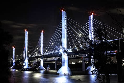 Ohio River Bridges Downtown Crossing Is Complete