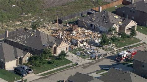 Blast Levels Texas Home; Gas Leak Probed - ABC News