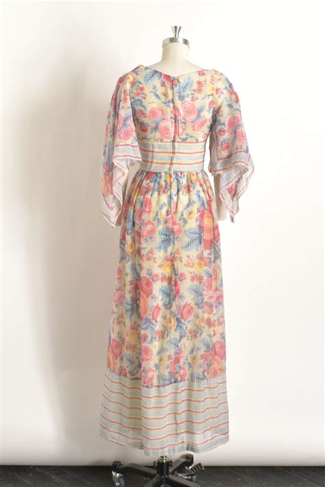 70s Floral Angel Sleeve Maxi Xs — La Poubelle Vintage