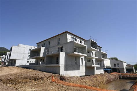 Résidence L Auvèle de 48 logements collectifs et 14 villas en bande à