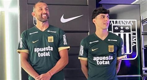 Hernán Barcos Y Su Mensaje Tras Presentar La Camiseta Alterna 2024 De