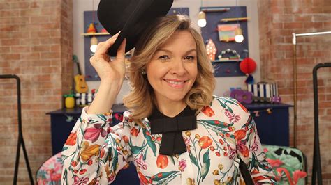 The Justine Clarke Show Songs Dressed In My Best Abc Iview