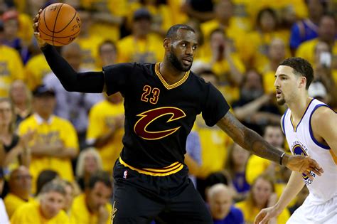 Nba Lebron James Offre Enfin Le Titre à Cleveland