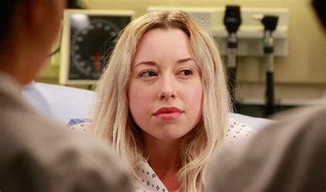 Skyler Shaye Returns To ‘greys Anatomy 11 Years After The Pilot