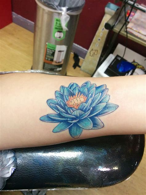 Aggregate more than 71 egyptian blue lotus tattoo best - in.cdgdbentre