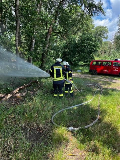 Übungsdienst Feuerwehr Alt Garge Feuerwehr Bleckede