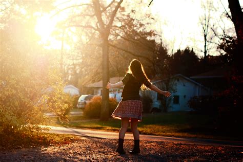 Wallpaper Road Trees Light Sun Sunlight Girl Self Hair Happy