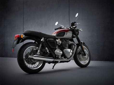 Updated For 2021 Triumph Bonneville T120 T100 Series Updates Move The Classics Forward