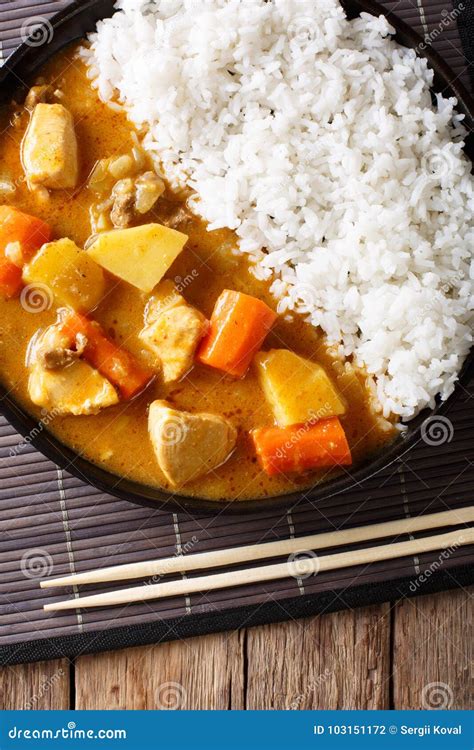 Curry Japon S Con El Primer De Kare Raisu Del Arroz El Top De La