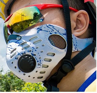 Buy Outdoor Neoprene Sport Face Mask With Valve From Guangzhou Weini