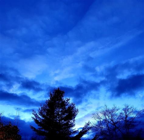 Pin By Sarah Cole On BLUE AESTHETIC CUZ WHY NOT Blue Hour