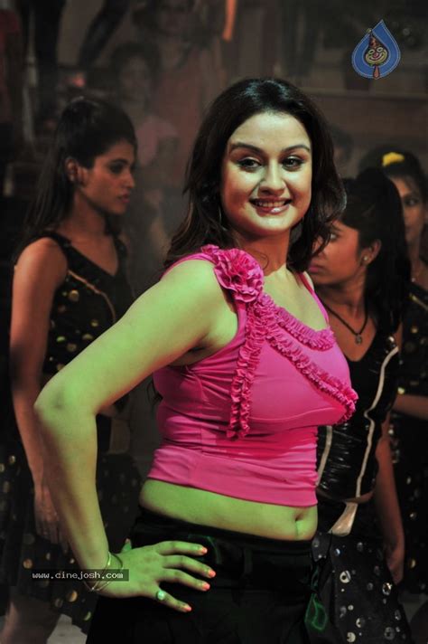 Sonia Agarwal Hot Pics Photo Of