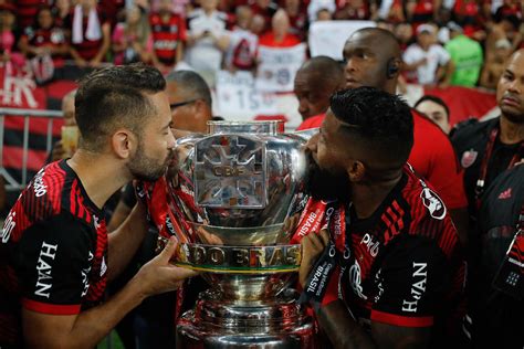 Confira Todos Os Jogadores Do Flamengo Que Podem Ser Convocados Para A