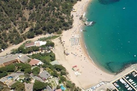 Camping Camping Senia Cala Canyelles In Cataloni Camping Info