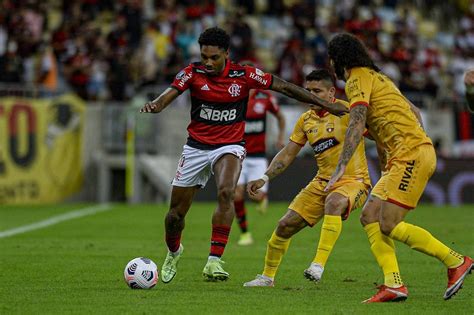 Barcelona EQU x Flamengo onde assistir horários e escalações Metrópoles