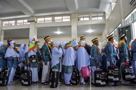 Foto Hari Ini Rangkaian Ibadah Haji Resmi Dimulai Halaman