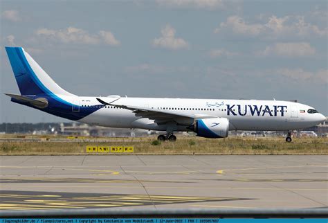 Picture Kuwait Airways Airbus A K Apg