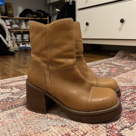 The Most Perfect Vintage Mudd Boots Round Toe Depop