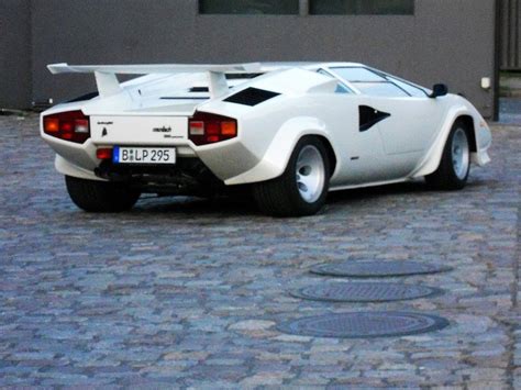 Lamborghini Countach Quattrovalvole By Transaxle