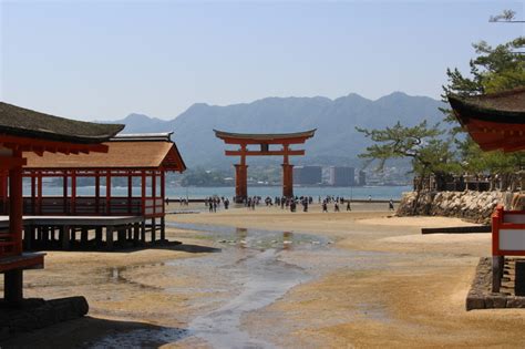 安芸の宮島と厳島神社のみどころ＆楽しみ方【世界遺産】 国内観光500箇所