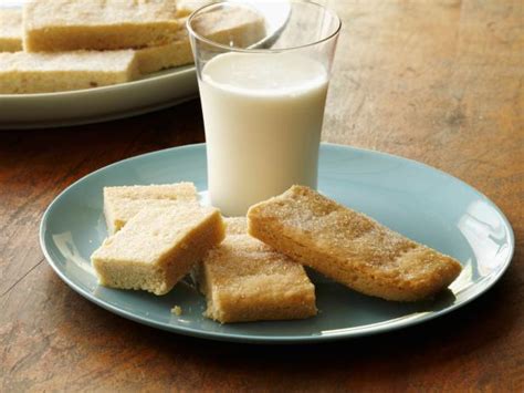 Brown Sugar Shortbread Recipe | Food Network