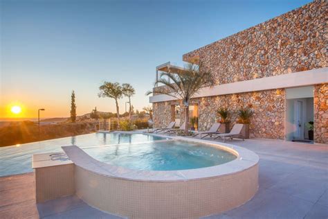 Rhodes Villas | Luxury Villas Private Pools | Beach Villas Family holidays