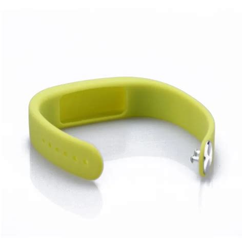 Fashion Silicone Child Gps Tracker Bracelet,Gps Bracelet For Children ...