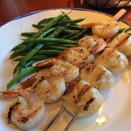 RED LOBSTER, Lincoln - Menu, Prices & Restaurant Reviews - Tripadvisor