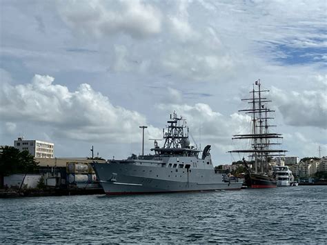 Marine nationale on Twitter L Auguste Bénébig en route vers Nouméa