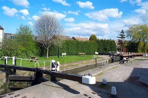 Gallows Inn Lock Ilkeston © Garth Newton Cc By Sa20 Geograph