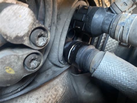 Поиск уплотнительного колечка — Volkswagen Passat B6, 2 л, 2007 года ...