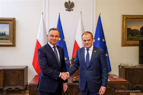 Andrzej Duda podał godzinę zaprzysiężenia rządu Donalda Tuska Chce