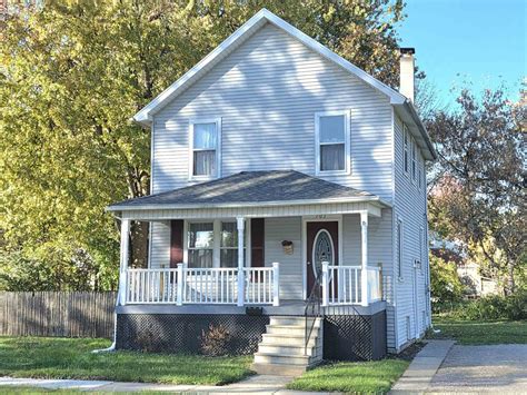 701 15th St, Bay City, MI 48708 - See Est. Value, Schools & More