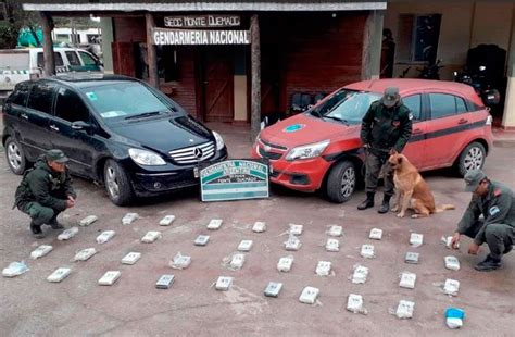 Secuestraron 44 Kilos De Cocaína En El Guardabarros De Un Auto En