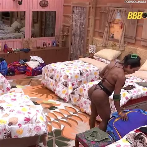 Gracyanne Barbosa Mostrando Tudo No BBB25 E Deixando Escapar Um