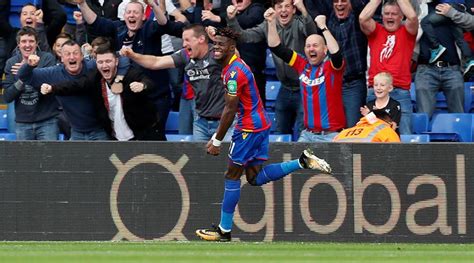 Wilfried Zaha Gives Crystal Palace First Victory As Chelsea Lose Again