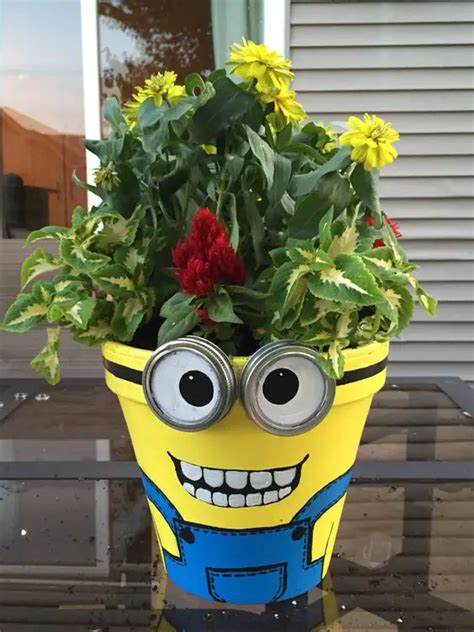 Minion Terra Cotta Pots How To Make Minions Out Of Flower Pots