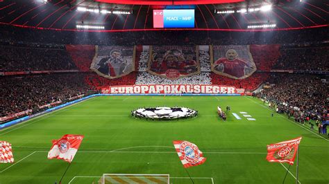 Fc Bayern Kopenhagen Fans Feiern Champions League Spiel In Der