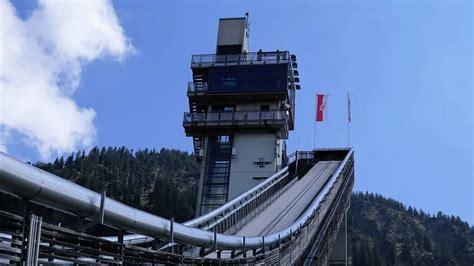 Saut à ski Coupe du monde à Garmisch Partenkirchen Sport