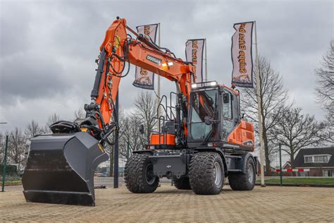 Afgeleverd Doosan Dx W Snippe Erica