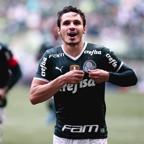 Jogador Do Palmeiras Pode Ser Artilheiro Do Brasileir O Portal