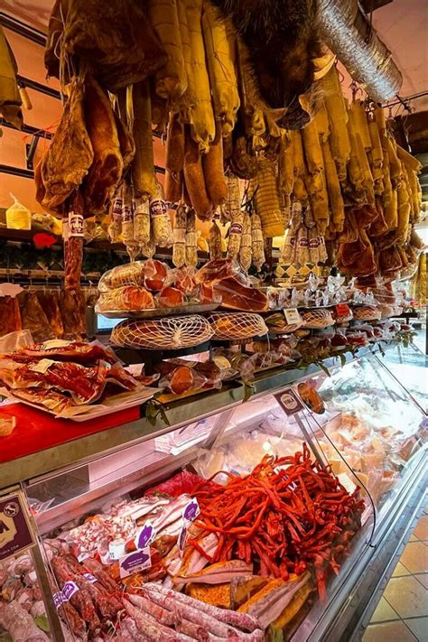 Best Street Food Tour in Rome with a Local: What to Expect & Tips