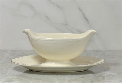 Vintage Homer Laughlin Gravy Boat Eggshell Georgian Attached Etsy