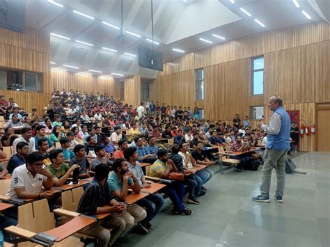 IIT Bhilai witnessed the historic moon landing of Chandrayaan 3 – India ...