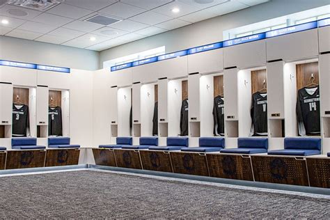 Georgetown Hoyas Volleyball Lockers Shield Lockers