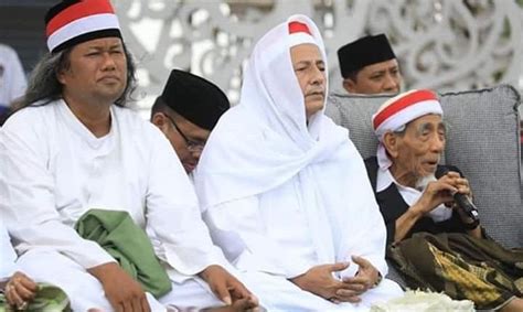 PENGURUS RANTING NAHDLATUL ULAMA DARUNGAN BIOGRAFI MAULANA HABIB